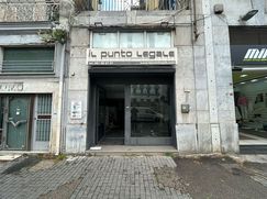 Negozio/Locale commerciale in Commerciale