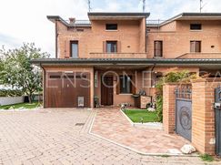 Villa in Residenziale