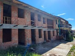 Casa Bi/Trifamiliare in Residenziale