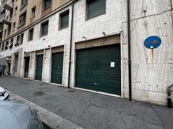 Negozio/Locale commerciale in Commerciale