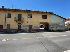 Casa Bi/Trifamiliare in Residenziale