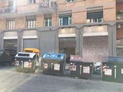 Negozio/Locale commerciale in Commerciale