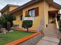 Villa in Residenziale