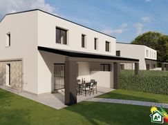 Casa Bi/Trifamiliare in Residenziale