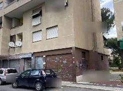 Negozio/Locale commerciale in Commerciale