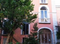 Casa Bi/Trifamiliare in Residenziale