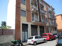 Negozio/Locale commerciale in Commerciale