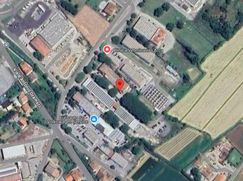 Negozio/Locale commerciale in Commerciale
