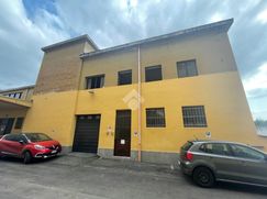 Capannone in Commerciale
