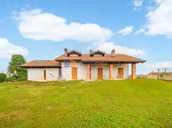 Casa indipendente in Residenziale