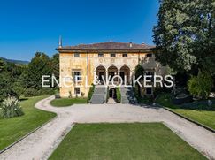 Villa in Residenziale