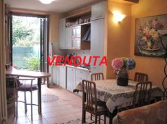 Casa Bi/Trifamiliare in Residenziale