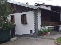 Casa Bi/Trifamiliare in Residenziale