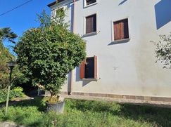 Casa Bi/Trifamiliare in Residenziale