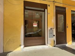 Negozio/Locale commerciale in Commerciale