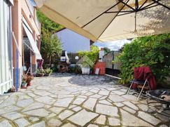 Casa Bi/Trifamiliare in Residenziale