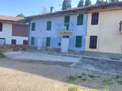 Casa Bi/Trifamiliare in Residenziale