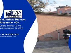 Box/posto auto in Residenziale