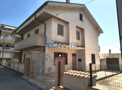 Casa indipendente in Residenziale
