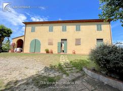Casa Bi/Trifamiliare in Residenziale