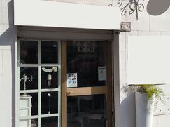 Negozio/Locale commerciale in Commerciale
