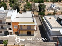 Casa Bi/Trifamiliare in Residenziale