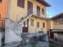 Casa Bi/Trifamiliare in Residenziale