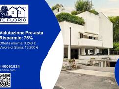 Box/posto auto in Residenziale