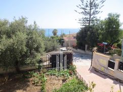 Casa Bi/Trifamiliare in Residenziale