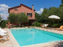 Villa in Residenziale