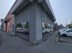 Negozio/Locale commerciale in Commerciale
