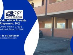 Box/posto auto in Residenziale