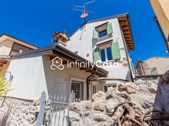 Rustico/Casale in Residenziale