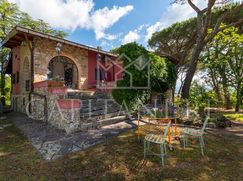 Villa in Residenziale