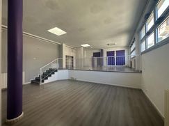 Negozio/Locale commerciale in Commerciale