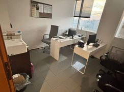 Ufficio in Commerciale