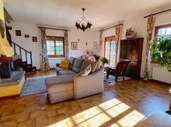 Casa Bi/Trifamiliare in Residenziale