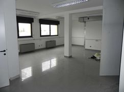 Ufficio in Commerciale