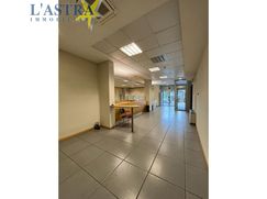 Ufficio in Commerciale