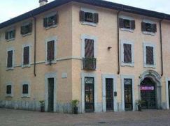 Negozio/Locale commerciale in Commerciale