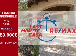 Casa Bi/Trifamiliare in Residenziale
