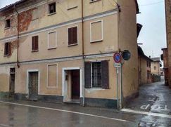 Casa Bi/Trifamiliare in Residenziale