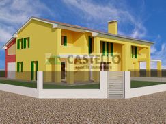 Casa Bi/Trifamiliare in Residenziale