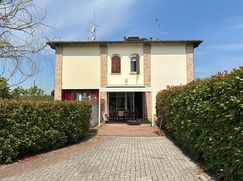 Villa in Residenziale