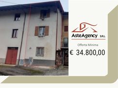 Casa Bi/Trifamiliare in Residenziale
