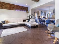 Casa Bi/Trifamiliare in Residenziale