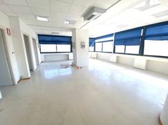 Ufficio in Commerciale