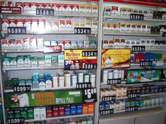 Attività/Licenza (con o senza mura) in Commerciale