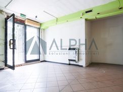 Negozio/Locale commerciale in Commerciale