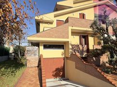 Casa indipendente in Residenziale